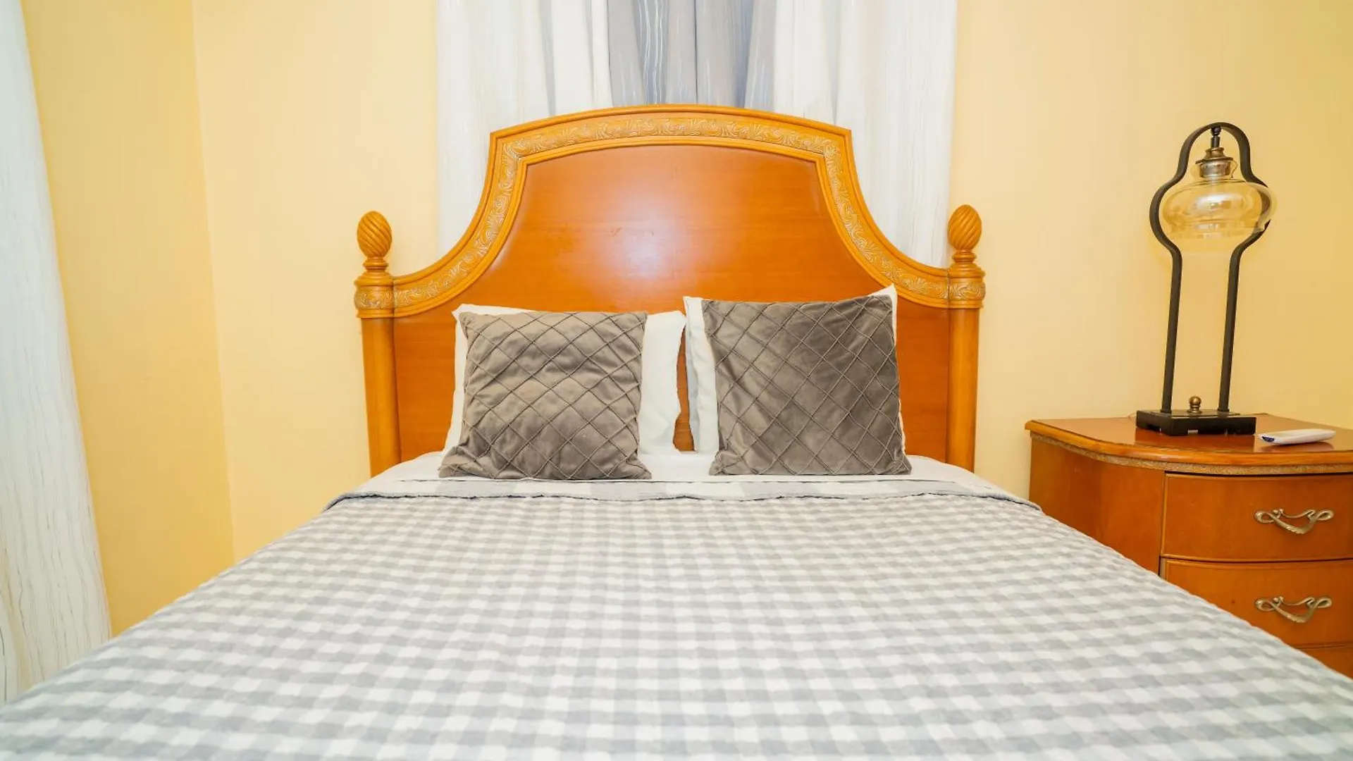Connie'S Comfort Suites St. John's 3*,  Antigua/Barbuda
